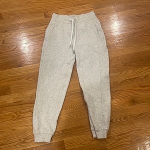 Lululemon Joggers Size 4